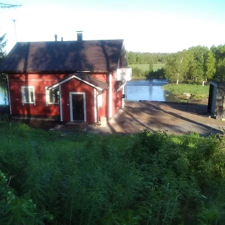 Chalet Suvantorinne